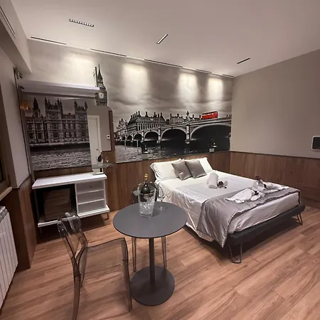 Maison Saint Honore Bed & Breakfast