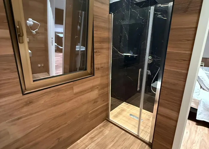 Maison Saint Honore 4*