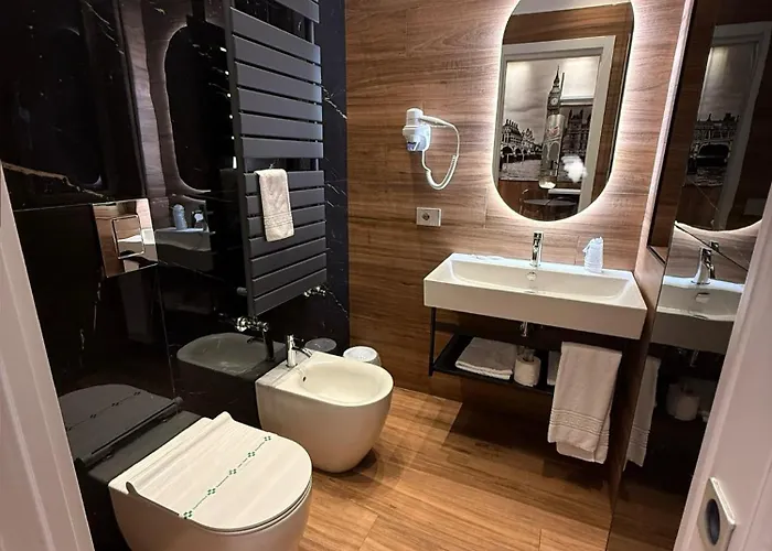 Maison Saint Honore 4*